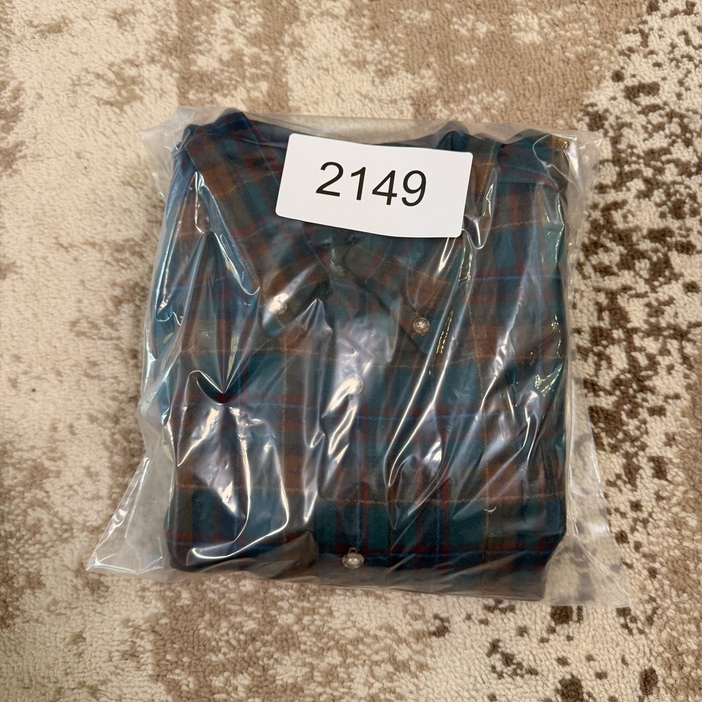 Vintage Pendleton 100% Virgin Wool Men's Medium Plaid Long Sleeve Flannel Work - Picture 10 of 10
